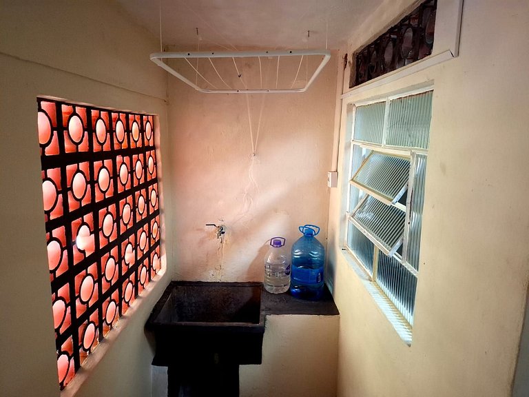 Alojamento de Obra p/ 04 pessoas c/ cozinha, 02 dorm 02 WC's